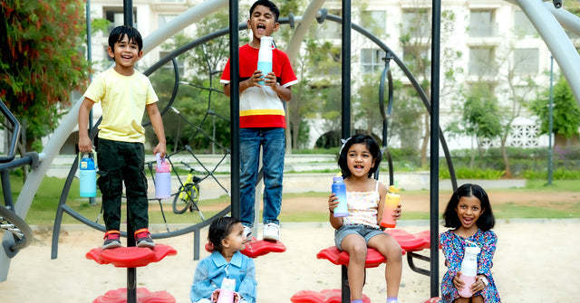 <h3><strong>Drinkware for all ages</strong></h3>